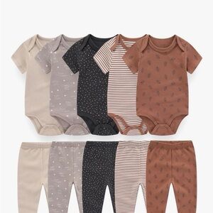 Assorted Color Baby Bodysuit and Pants Set